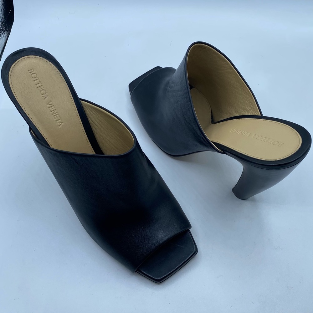 Bottega Veneta Canalazzo Mule Sandals